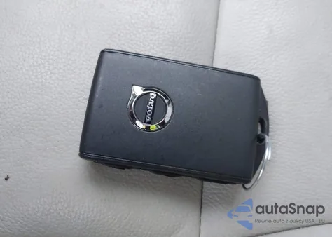 2019 Volvo Xc40 T5 Momentum from USA, damaged, VIN YV4162UK9K2111273